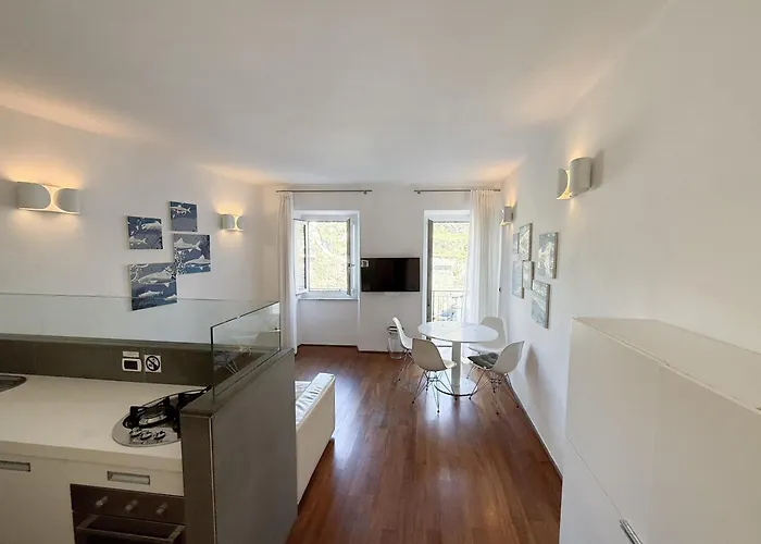 Mare Mosso 2 * Манарола